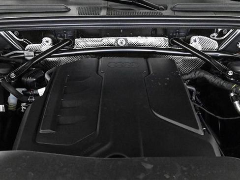 New 2025 Audi Q5 Premium Plus image 24