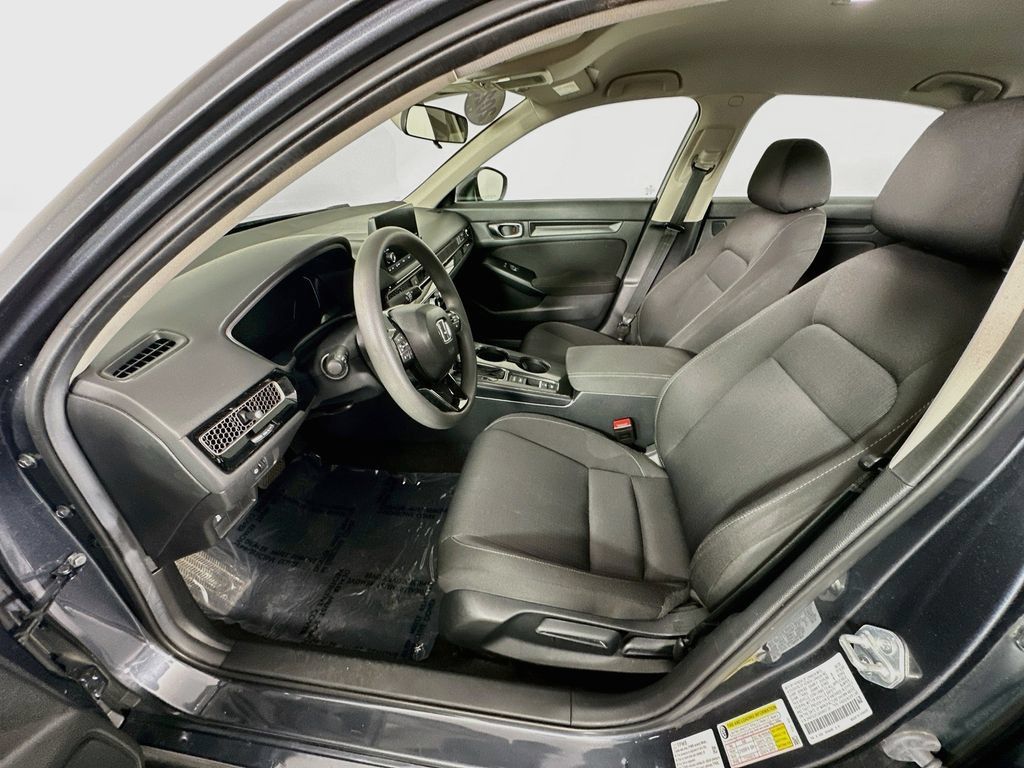 Used 2025 Honda Civic LX image 27