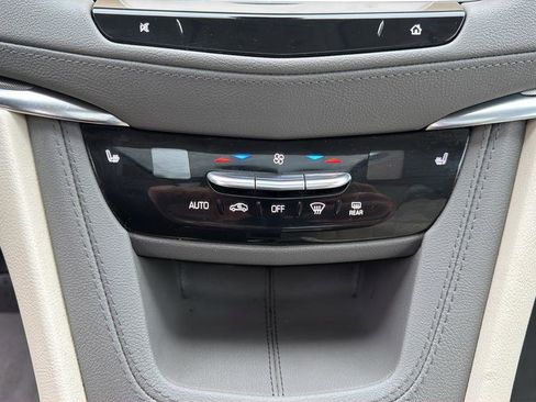 Certified 2023 Cadillac XT5 Premium Luxury image 31