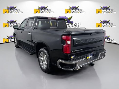 Used 2021 Chevrolet Silverado 1500 LTZ w/ Z71 Off-Road Package image 7