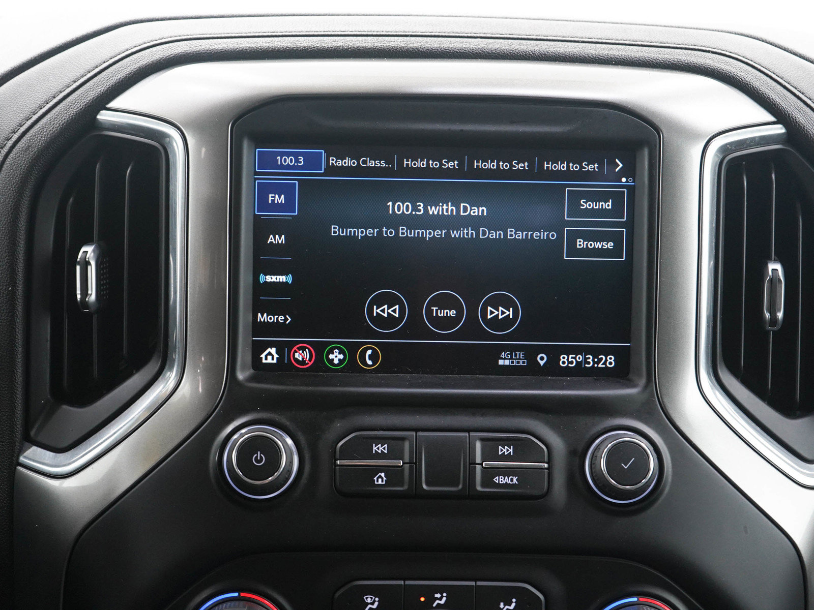 Used 2021 Chevrolet Silverado 1500 LT w/ Work Truck Package AWD/4WD image 18