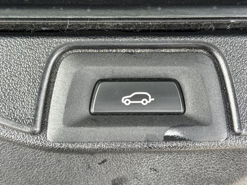 Used 2019 BMW X5 xDrive40i w/ Convenience Package image 34