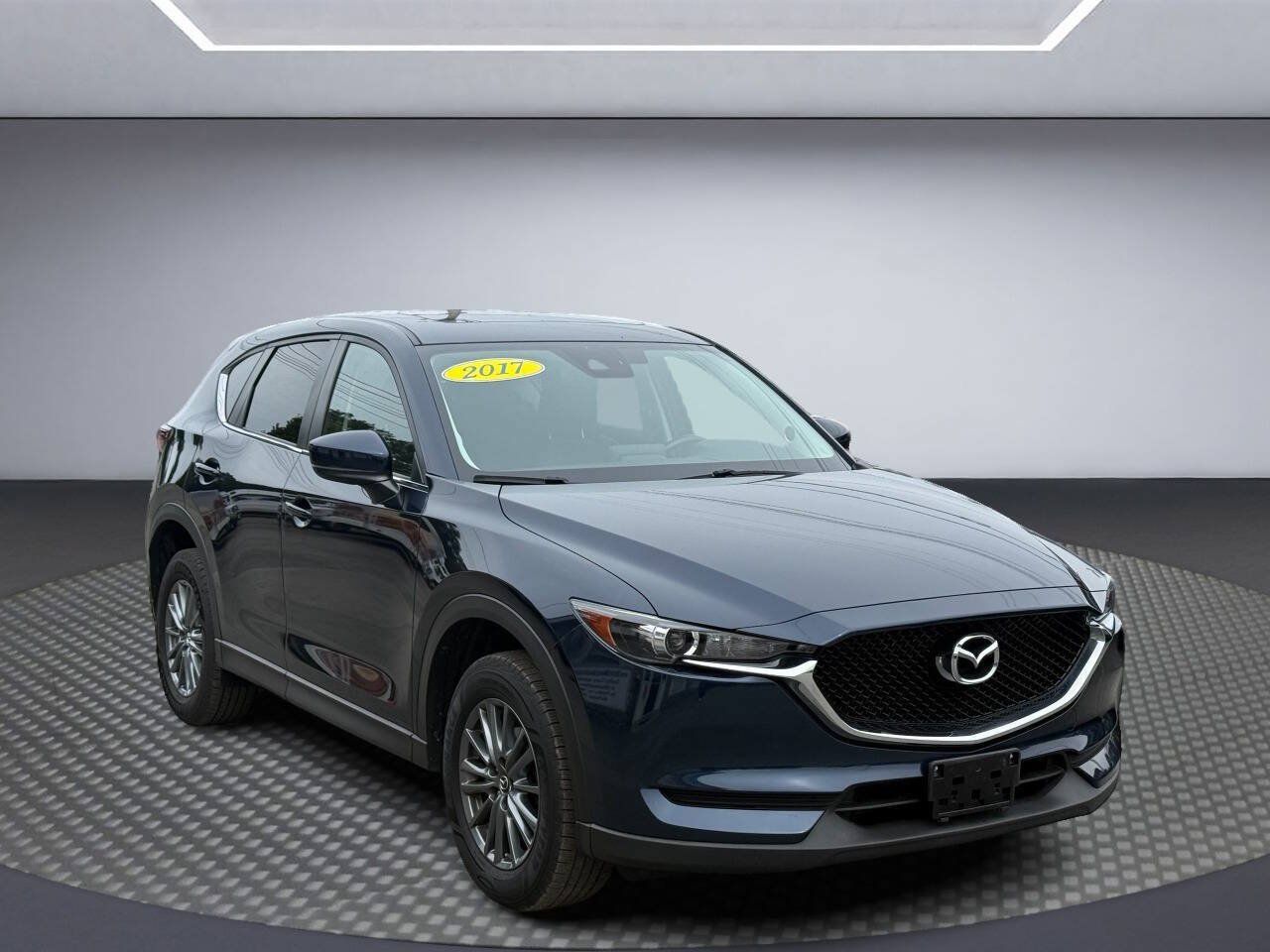 Used 2017 MAZDA CX-5 Touring w/ Preferred Equipment Package AWD/4WD image 1