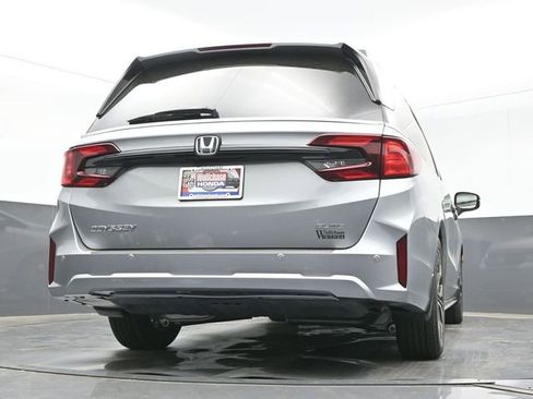 New 2026 Honda Odyssey Elite image 22