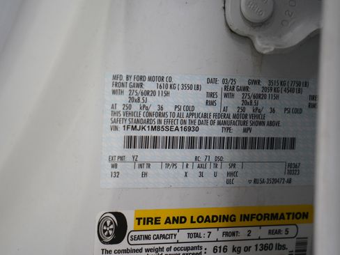 Used 2025 Ford Expedition Max Platinum image 37