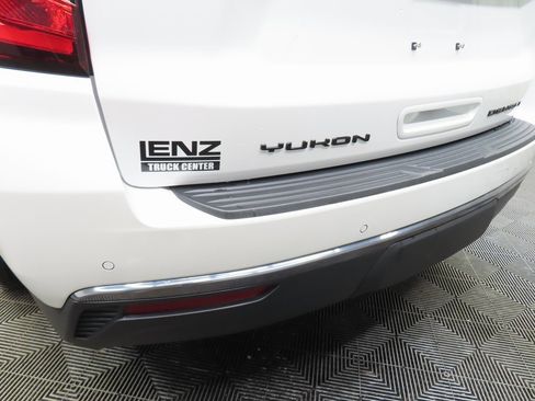 Used 2024 GMC Yukon XL Denali Ultimate image 47