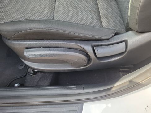 Used 2020 Kia Soul LX FWD image 23