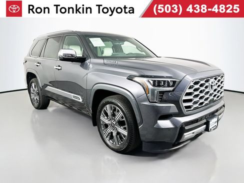 Certified 2025 Toyota Sequoia Capstone AWD/4WD image 1