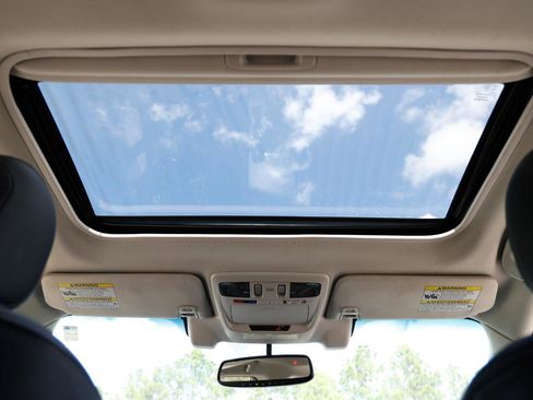 Used 2016 Subaru Outback 2.5i Limited image 22