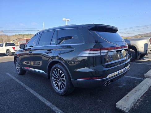 Used 2022 Lincoln Aviator Reserve w/ Elements Package Plus image 6