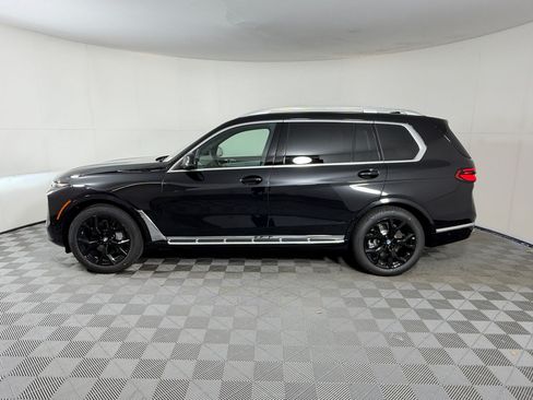 Used 2027 BMW X7 xDrive40i AWD/4WD image 2