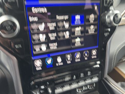 Used 2019 RAM 2500 Limited image 18