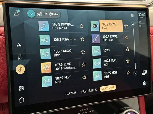 New 2025 Jaguar F-PACE R-Dynamic S image 17