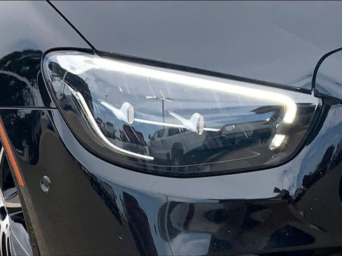 Used 2023 Mercedes-Benz E 450 Coupe image 28