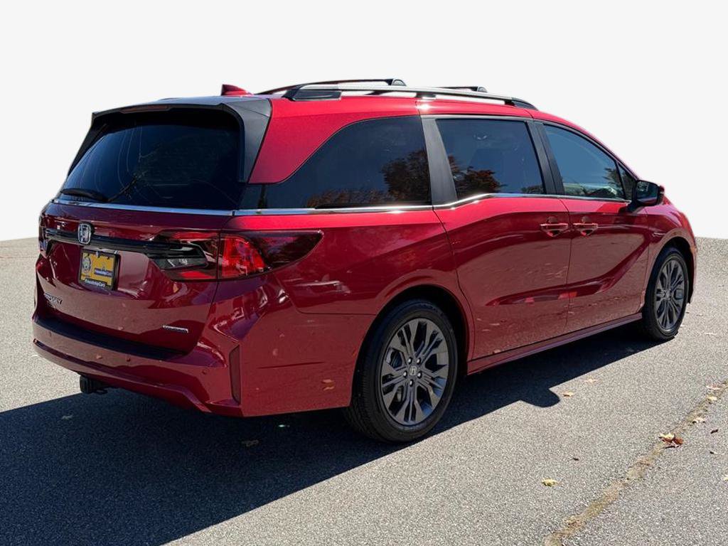 New 2027 Honda Odyssey Touring image 4