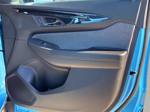 New 2026 Chevrolet TrailBlazer LT w/ LT Cold Weather Package FWD image 12