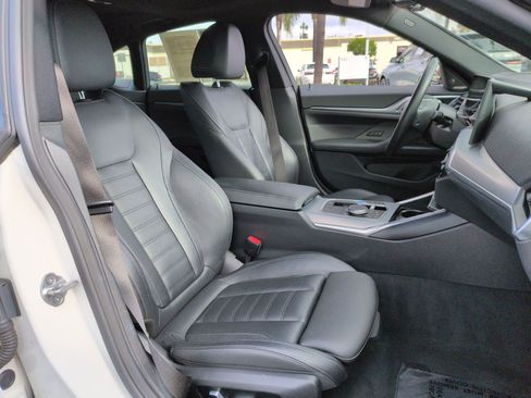 Used 2023 BMW i4 eDrive35 RWD image 33