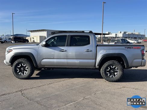 Used 2021 Toyota Tacoma TRD Off-Road w/ Technology Package image 8
