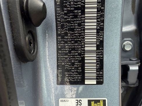 Used 2024 Toyota Corolla LE image 28