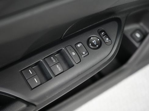 Used 2020 Honda Civic Sport image 39