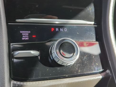 Used 2024 Jeep Grand Cherokee L Limited w/ Luxury Tech Group II image 29