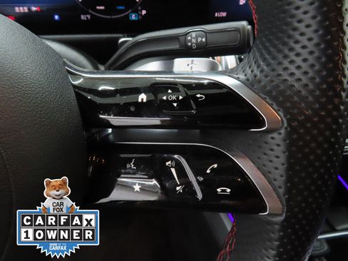 Used 2024 Mercedes-Benz GLB 250 image 13