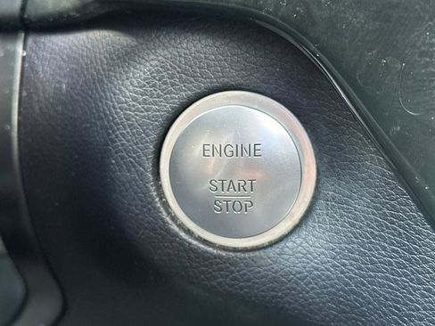 Used 2018 Mercedes-Benz GLS 550 4MATIC image 36