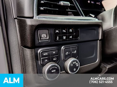 Used 2025 Chevrolet Tahoe LT AWD/4WD image 14