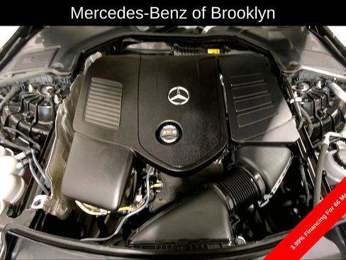Certified 2025 Mercedes-Benz C 300 4MATIC Sedan image 31