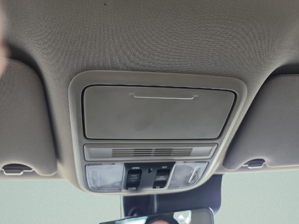 Used 2022 Honda Pilot Special Edition image 17