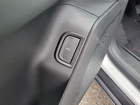 New 2026 GMC Terrain AT4 w/ Convenience Package III image 26