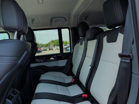New 2025 INEOS Grenadier AWD/4WD image 33