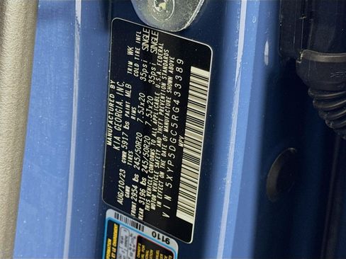 Used 2024 Kia Telluride SX Prestige image 32