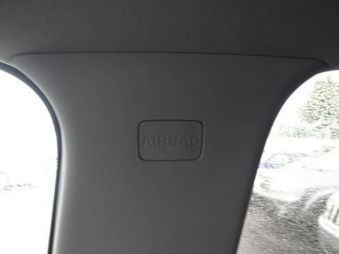 Used 2022 Chevrolet Equinox LT AWD/4WD image 25