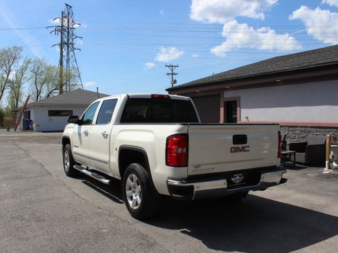 Used 2015 GMC Sierra 1500 SLT w/ SLT Preferred Package AWD/4WD image 8