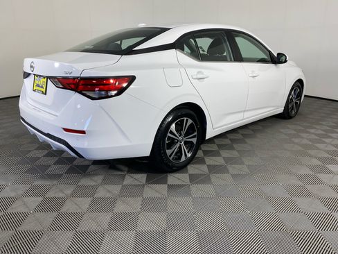 Used 2023 Nissan Sentra SV FWD image 9
