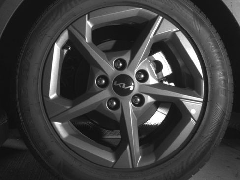 Used 2025 Kia K4 FWD image 17