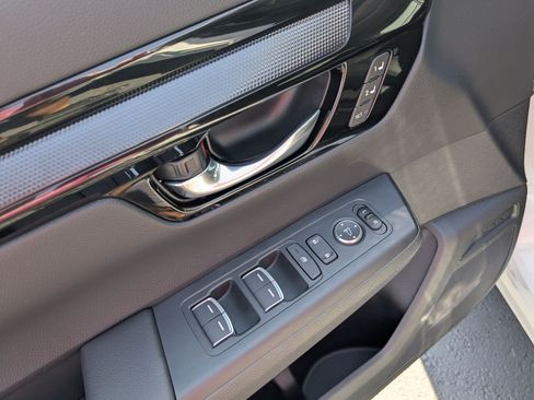 New 2026 Honda CR-V EX-L image 13