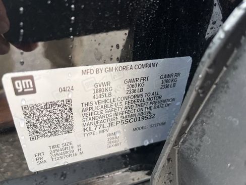 Used 2025 Chevrolet Trax RS w/ Sunroof Package image 31