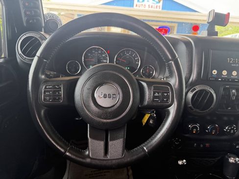 Used 2013 Jeep Wrangler Unlimited Sport AWD/4WD image 19