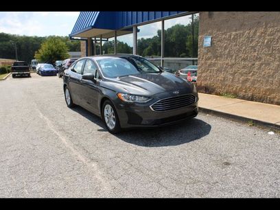 Used 2019 Ford Fusion SE
