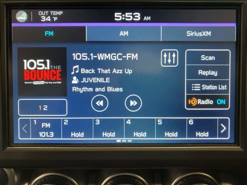 Used 2025 Toyota GR86 Premium image 19