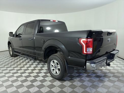 Used 2017 Ford F150 XLT w/ Trailer Tow Package image 5