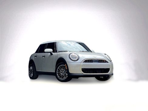 New 2026 MINI Cooper S FWD image 2