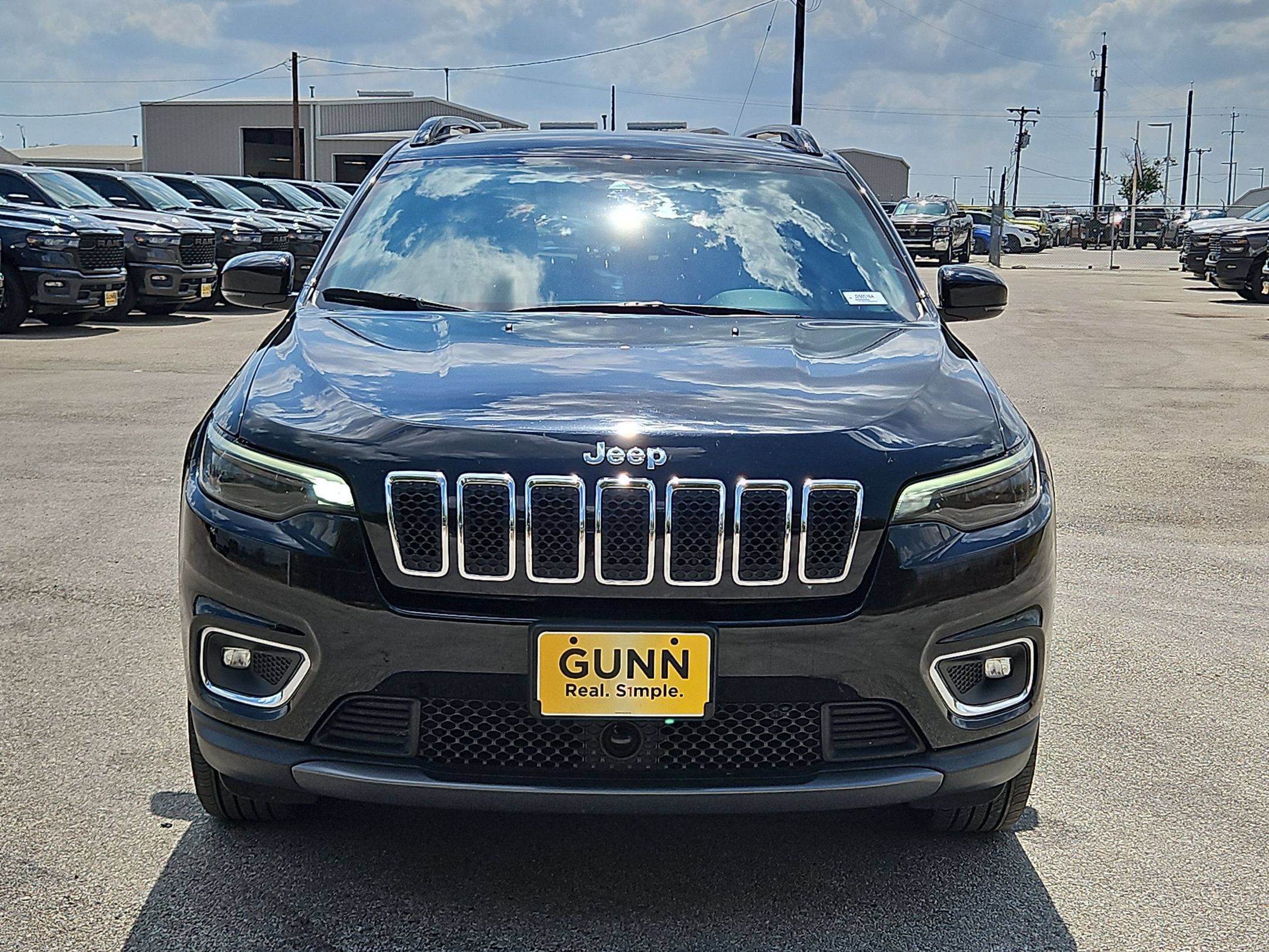 Used 2022 Jeep Cherokee Limited AWD/4WD image 8