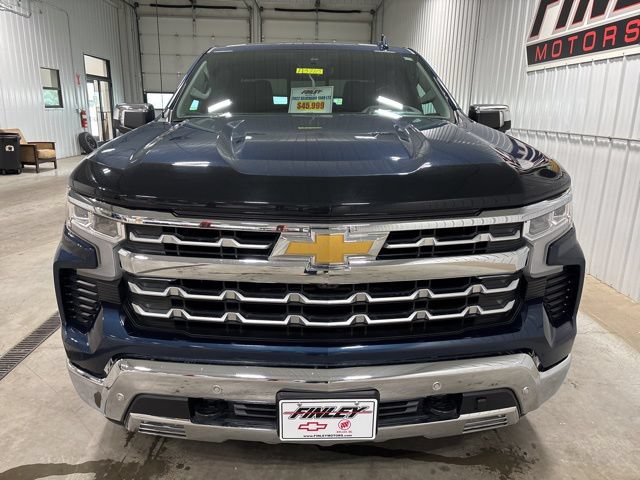 Used 2022 Chevrolet Silverado 1500 LTZ w/ LTZ Premium Package AWD/4WD image 7