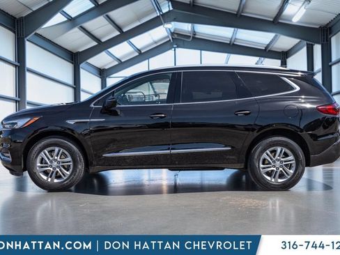 Used 2021 Buick Enclave Essence w/ LPO, Floor Liner Package FWD image 3