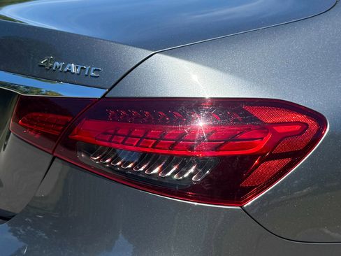 Used 2021 Mercedes-Benz E 350 4MATIC Sedan w/ Premium Package image 82