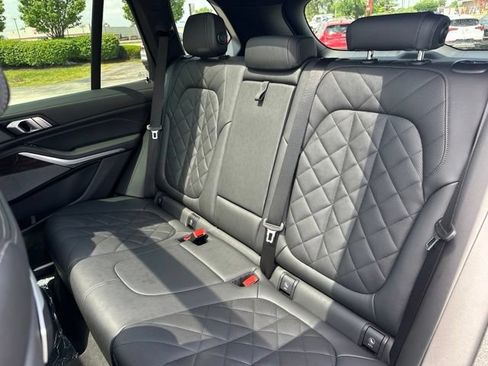 Used 2026 BMW X5 xDrive40i AWD/4WD image 32