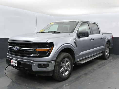 Used 2025 Ford F150 XLT w/ Equipment Group 301A Standard AWD/4WD image 9